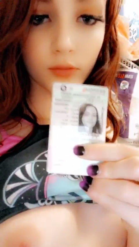 Exposed webslut for repost
 #88025954