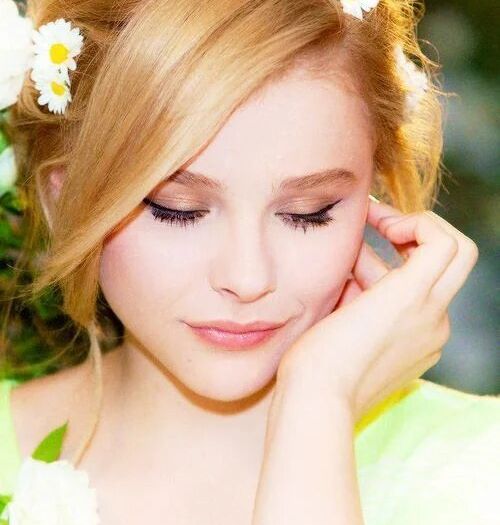 Chloë Grace Moretz desnuda #109345356