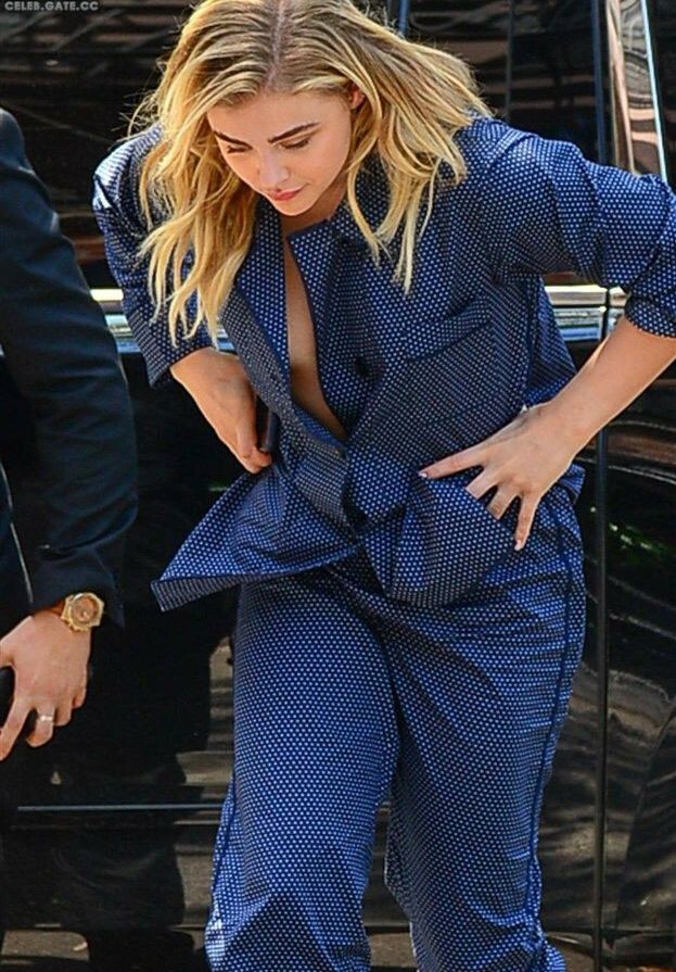 Chloë Grace Moretz desnuda #109345410