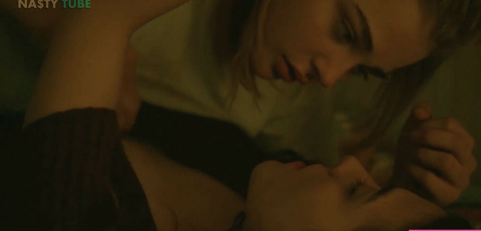 Chloë Grace Moretz desnuda #109345468