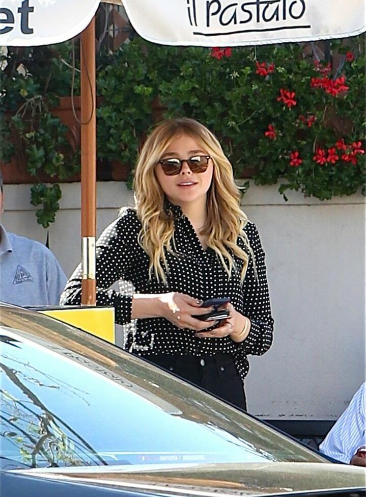 Chloë Grace Moretz desnuda #109345519