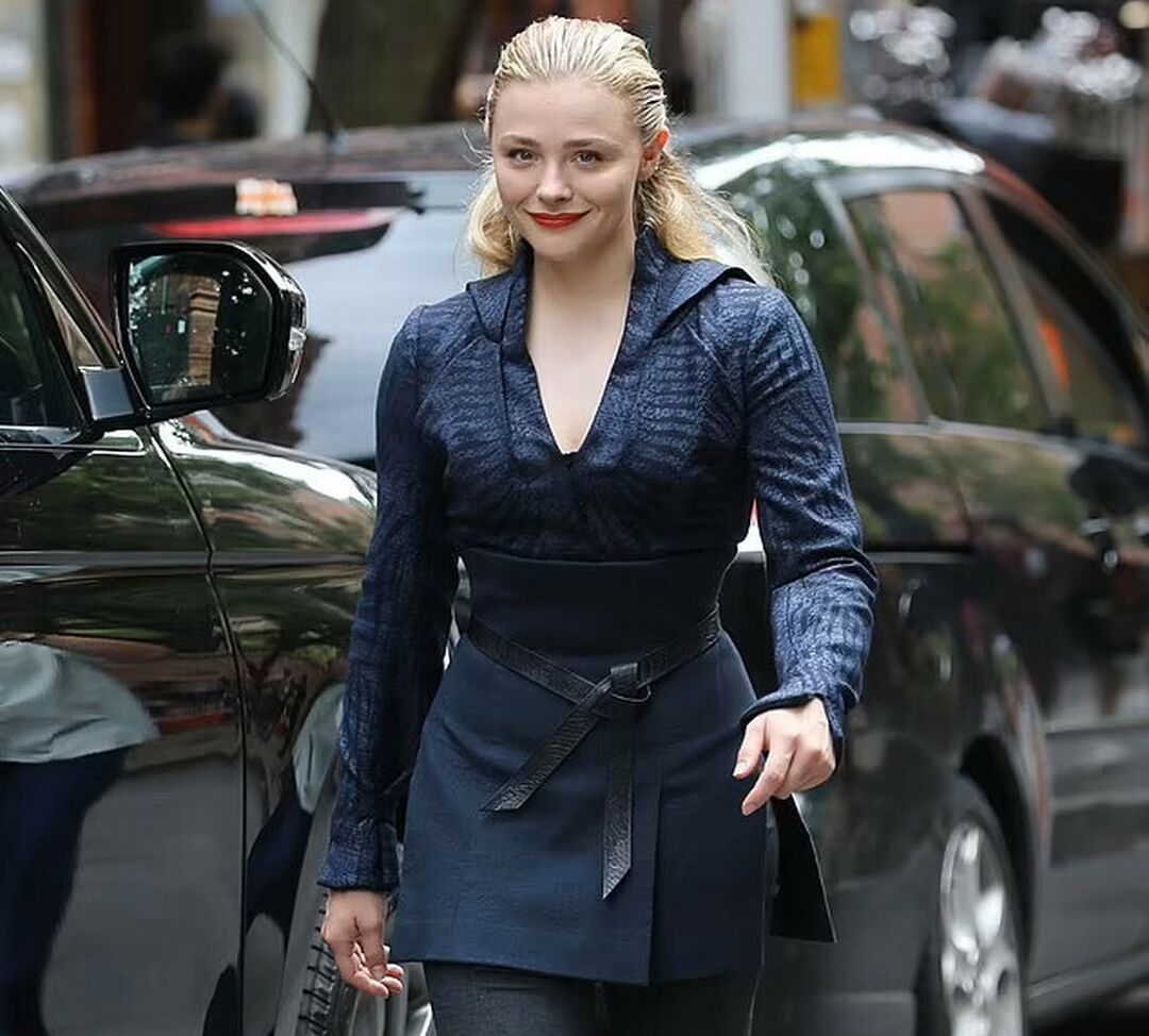 Chloë Grace Moretz desnuda #109345592