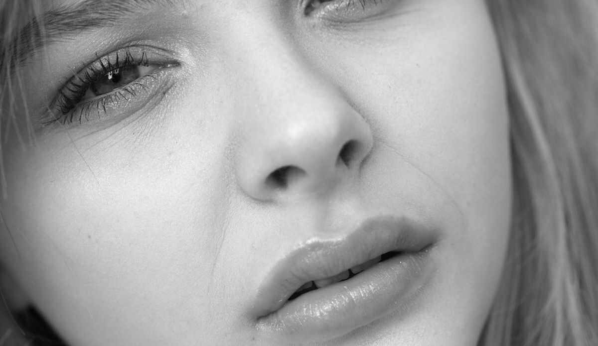 Chloë Grace Moretz desnuda #109345693