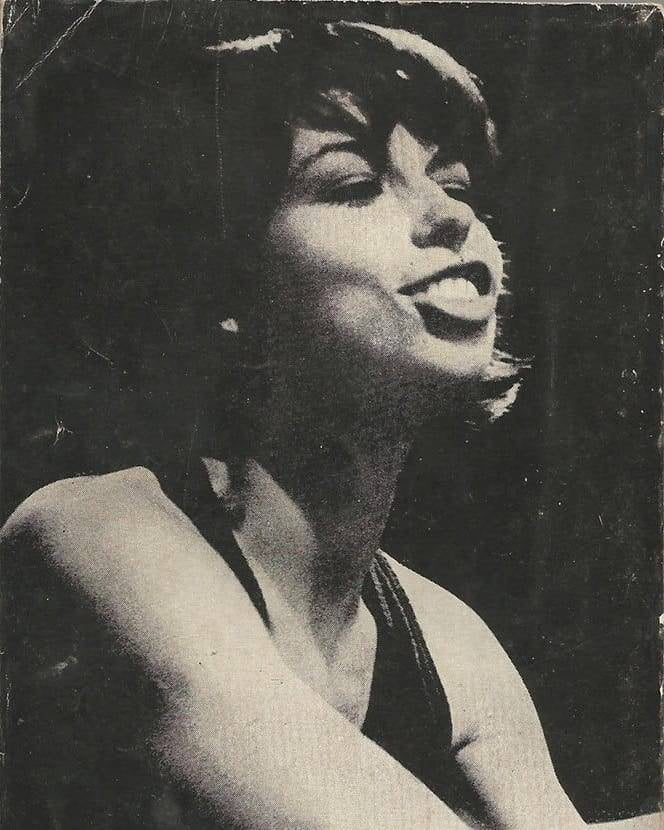 ベストセラー
 #81187248