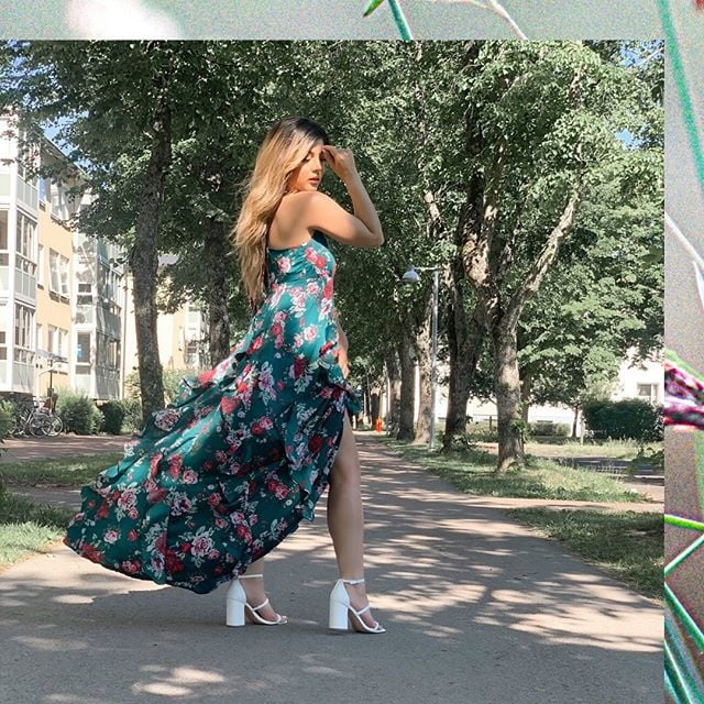 Muslim hijab foot
 #89273475
