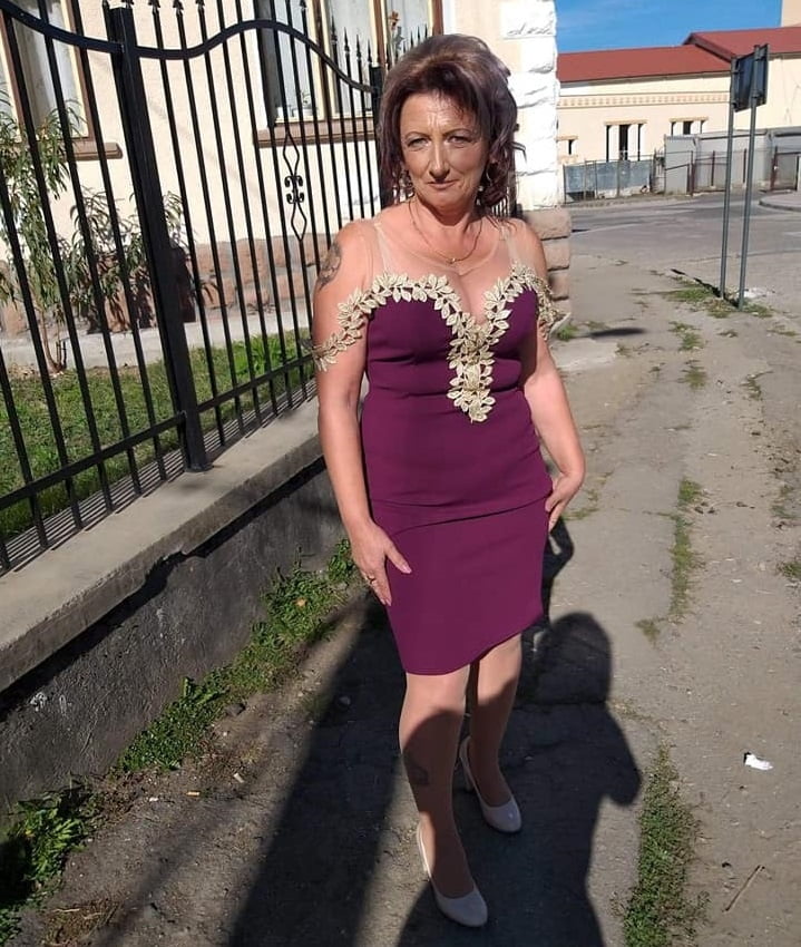 ROU ROMANIAN MILFS 68 ROMANIAN MOM WITH A WRINKLED FUCK FACE #93042932