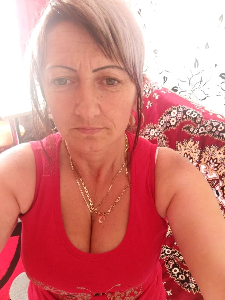 Rou rumänischen milfs 68 rumänische Mutter mit einem faltigen fuck Gesicht
 #93042986
