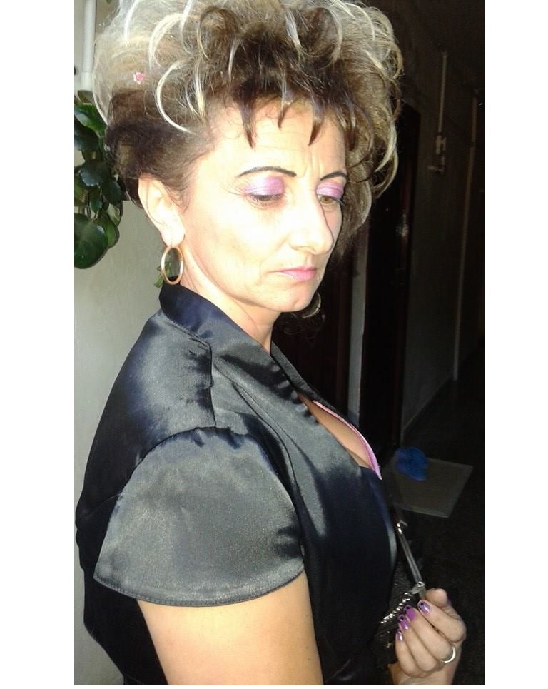 Rou rumänischen milfs 68 rumänische Mutter mit einem faltigen fuck Gesicht
 #93043080