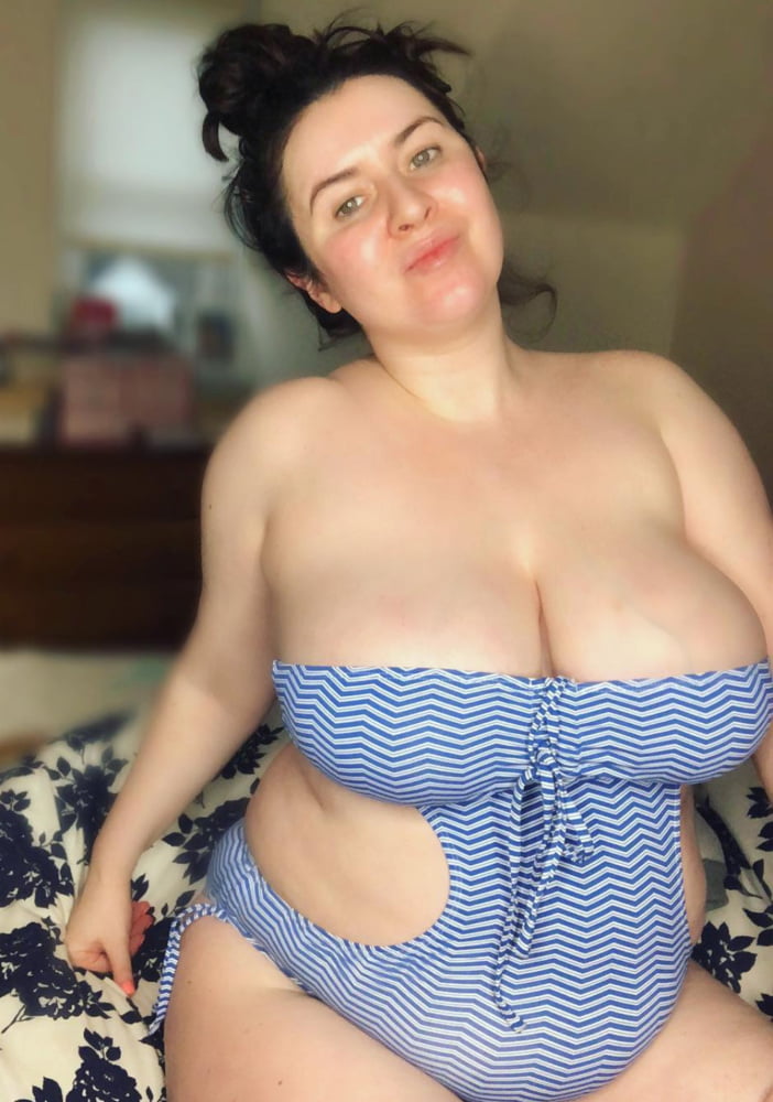 Big and huge tits, nipples, saggy, chubby, puffy, bra marks! #91925158