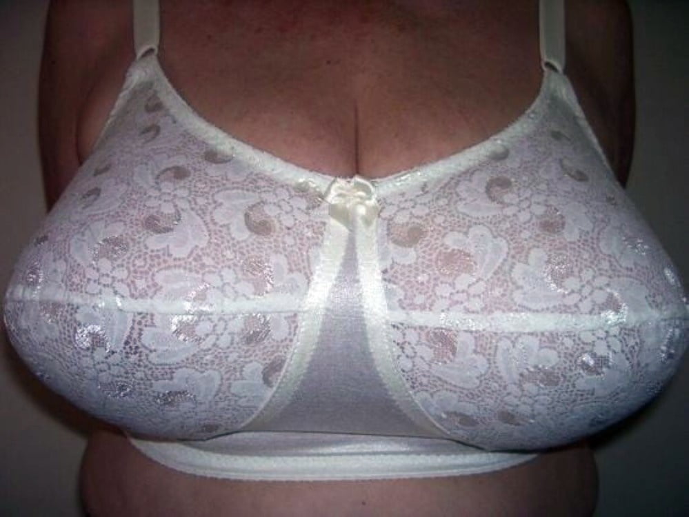 Big and huge tits, nipples, saggy, chubby, puffy, bra marks! #91925303