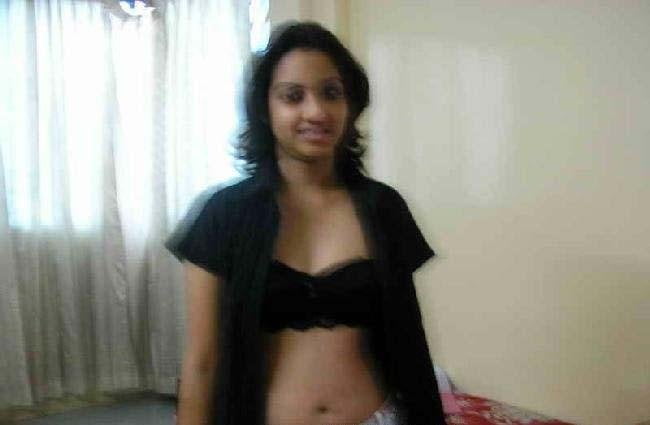 Nisha schlank sexy Mädchen
 #90054362