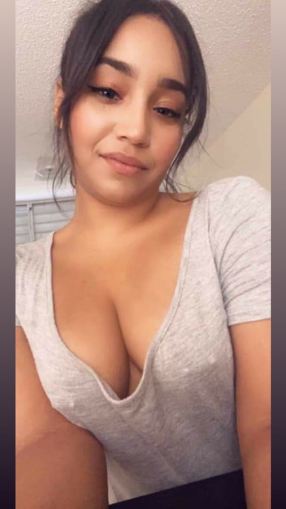 Random chicks 79
 #87564445