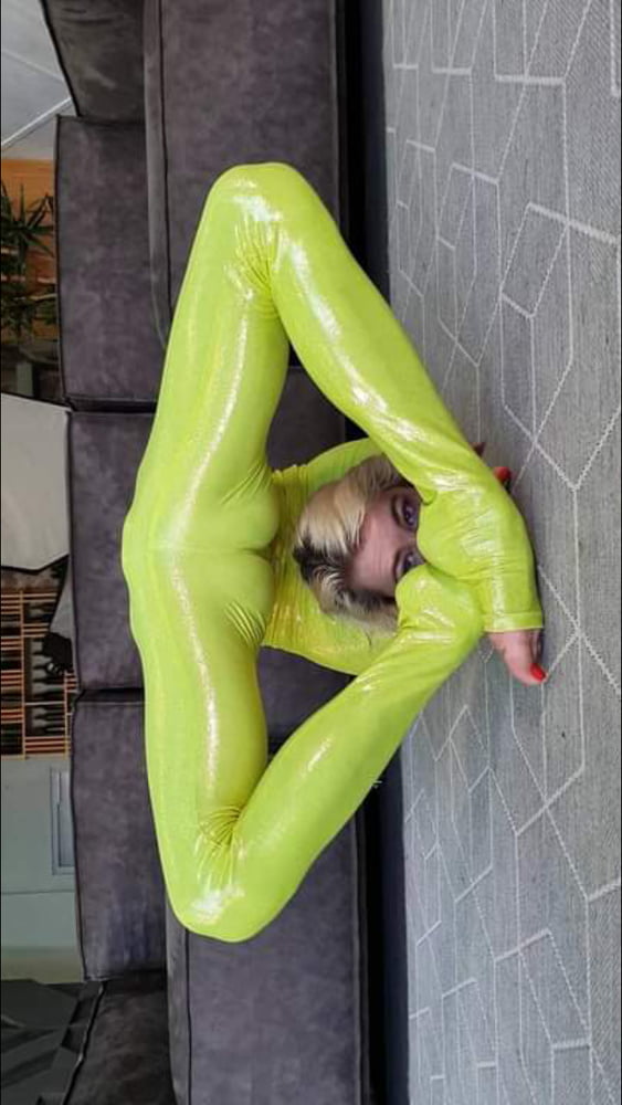 Random chicks 79
 #87564526