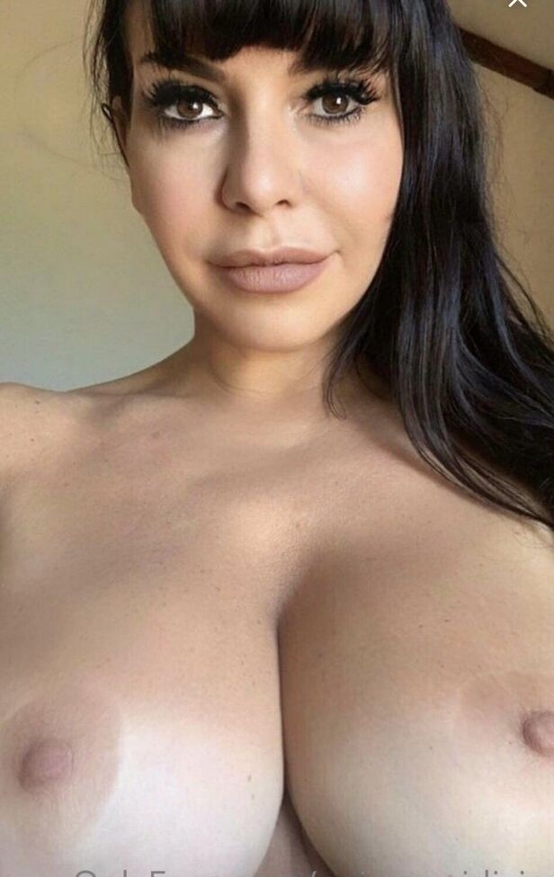 Naima Guidi nude #108111042