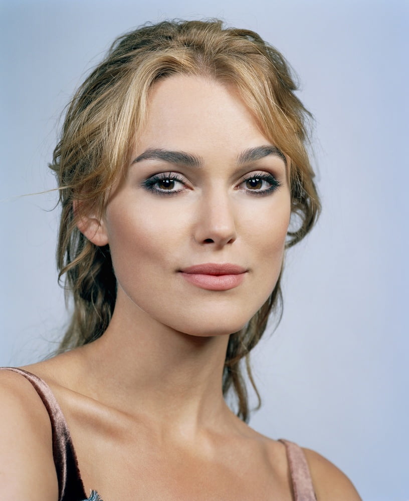 Keira splendida
 #93476553