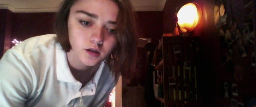 Maisie williams hot pixie chick
 #91766174