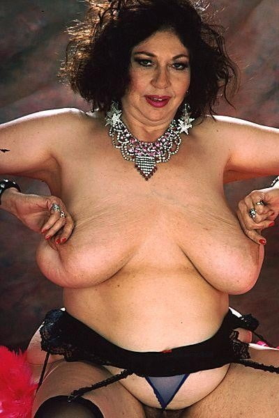 Elaine everett
 #89667440