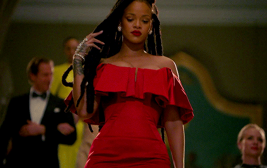 Rihanna selvaggio x fenty
 #96776699