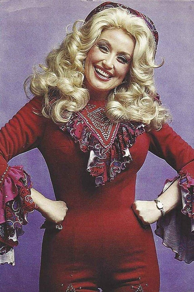 Young Dolly Parton #90742936