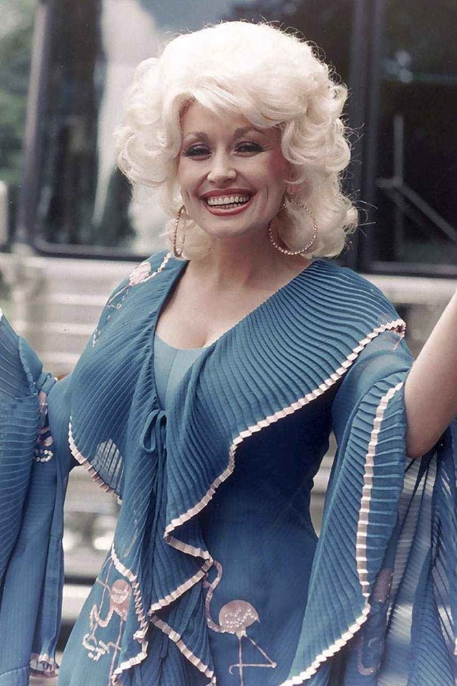 Young Dolly Parton #90742944