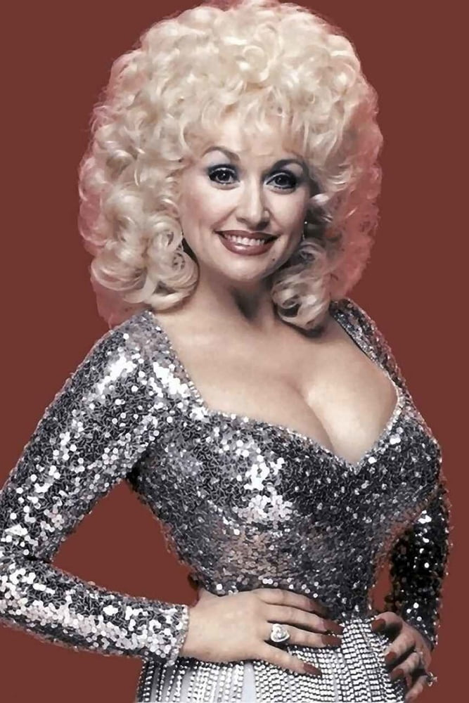 Young Dolly Parton #90742981