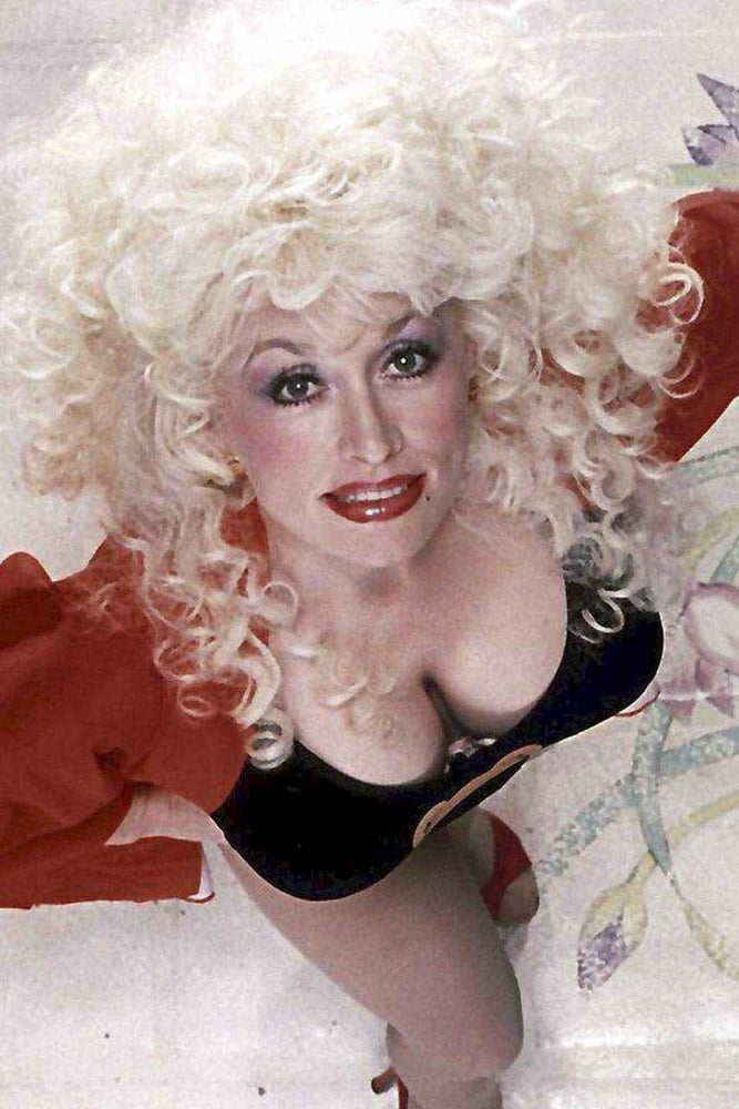 Young Dolly Parton #90742996