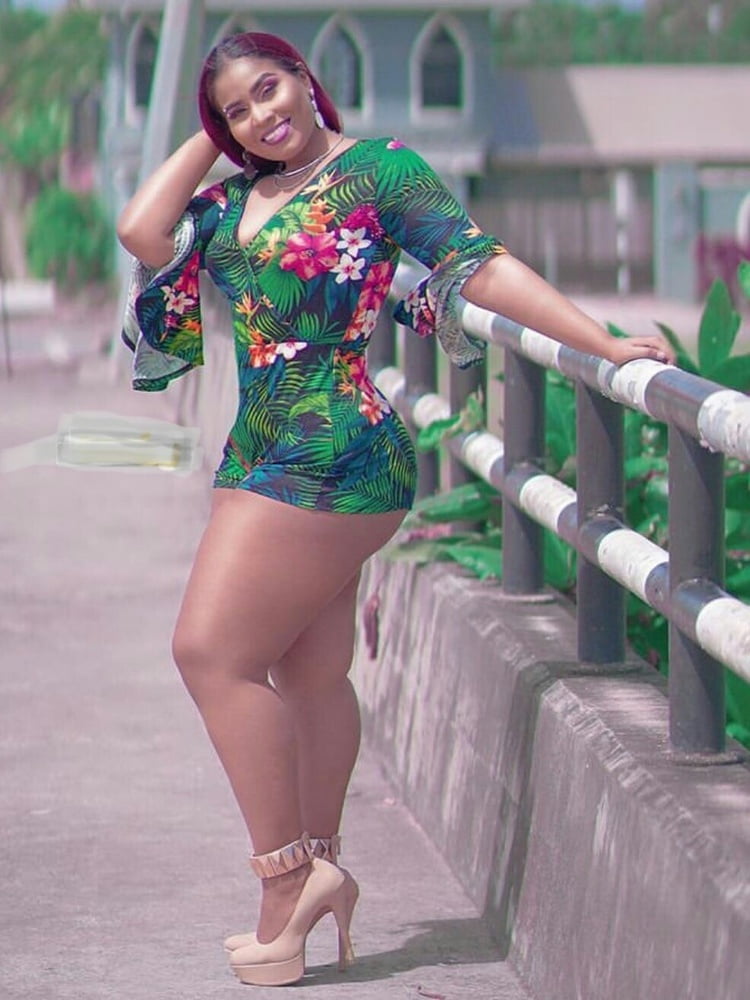 Mamacitas culonas v
 #96449283