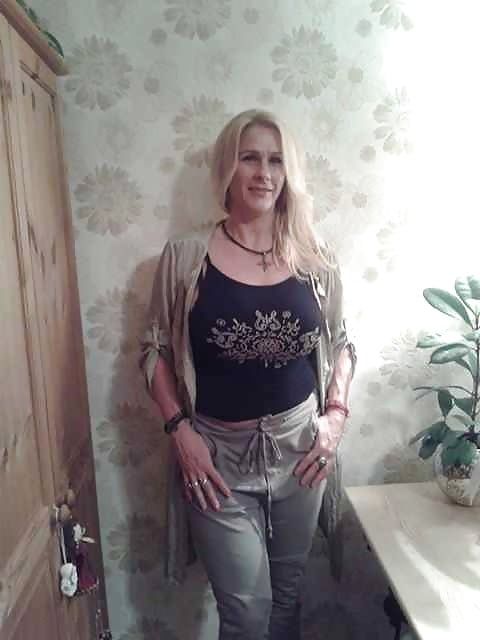 DreamMatures #103004394