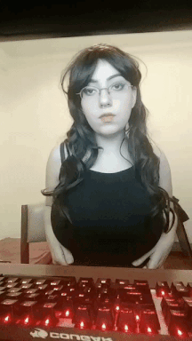 GIFS TROVATI IN RETE #98985127