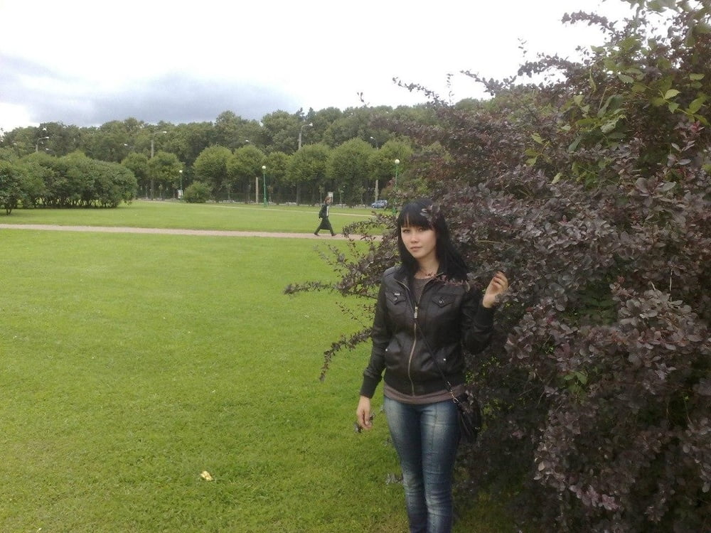 Sexy Milf Frau
 #104865472