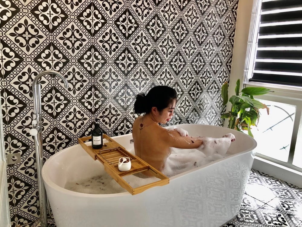 Livestream #90986221