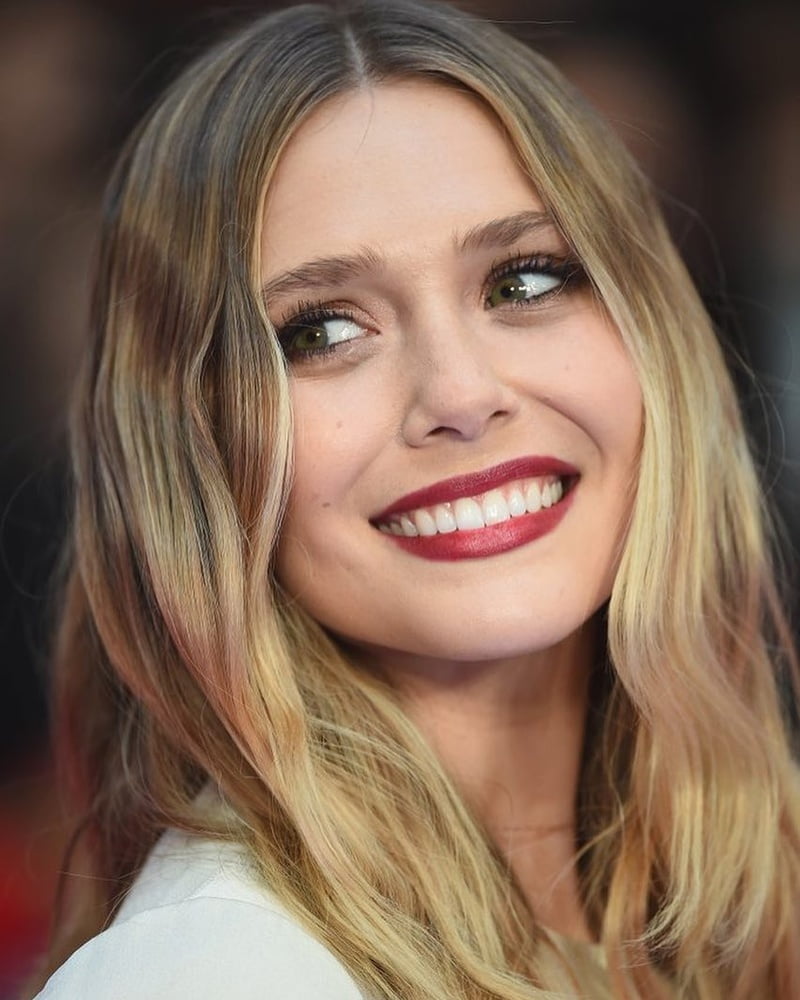 Elisabeth Olsen
 #92126059