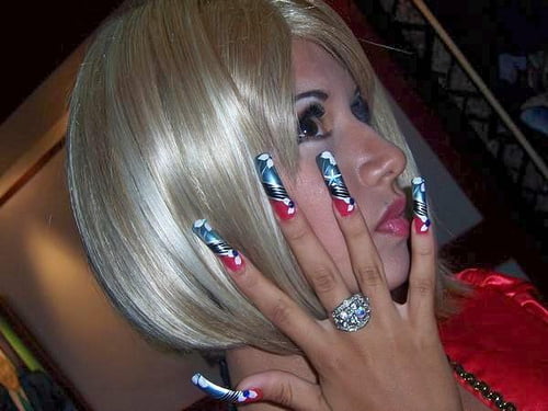 Uñas largas
 #88419902