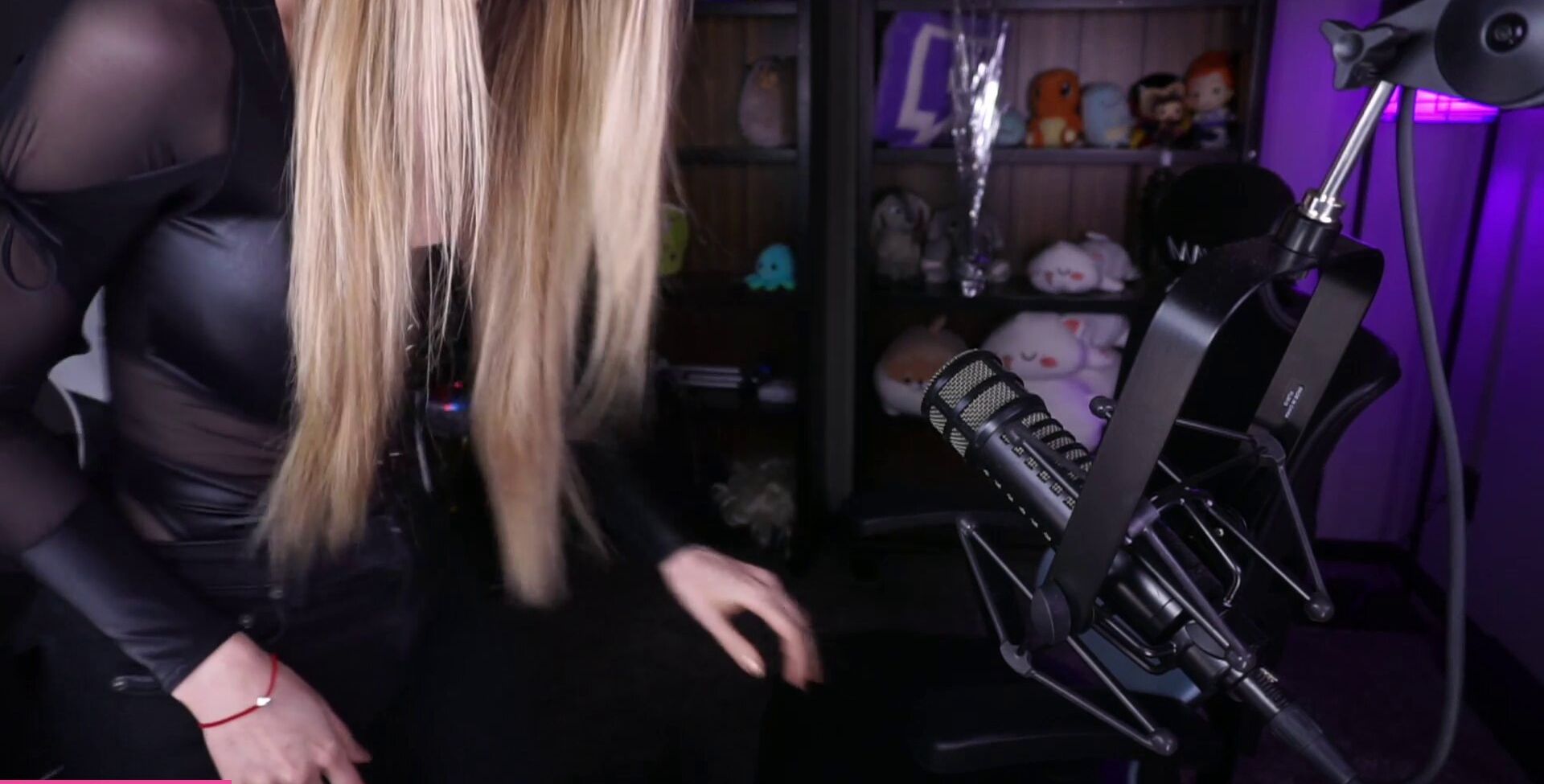 Dizzykitten nude #109340962