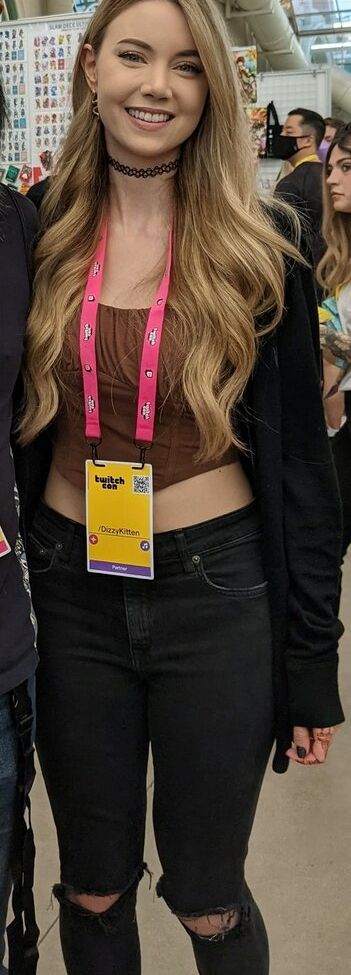 Dizzykitten desnuda #109340977