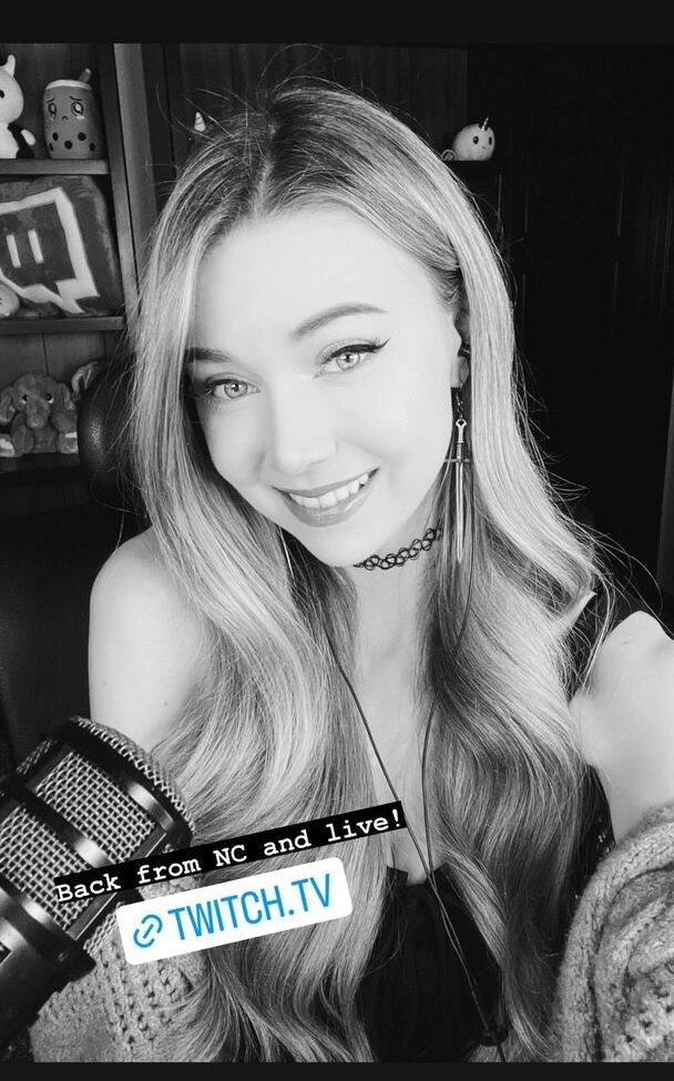 Dizzykitten nude #109340999