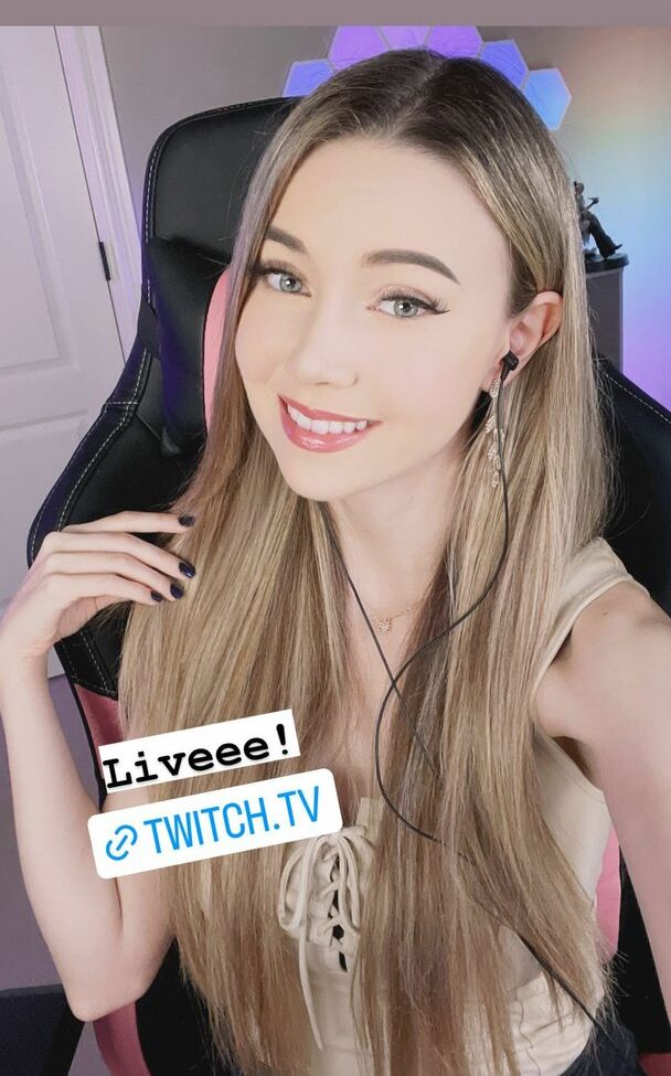 Dizzykitten desnuda #109341008