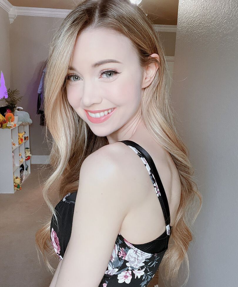 Dizzykitten nude #109341120