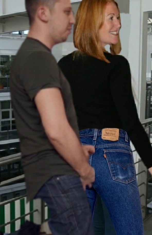 Fake pics if emma jane redhead in her sexy levi's
 #91431332