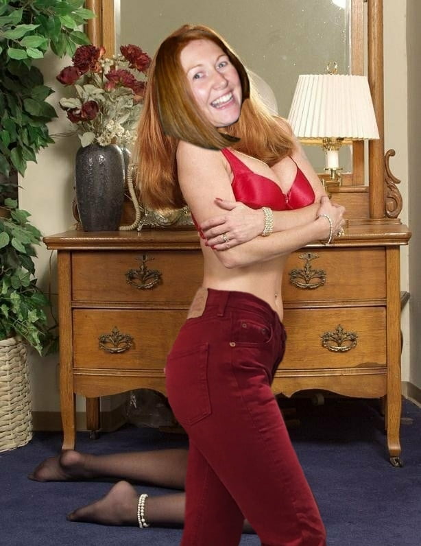 Fake pics wenn emma jane rotschopf im sie sexy levi's
 #91432011