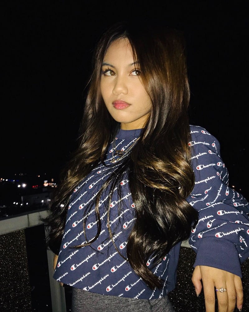 Insta-Babe 23
 #101105926