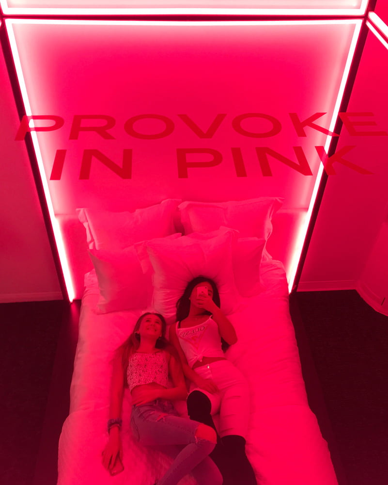 Insta-Babe 23
 #101106296