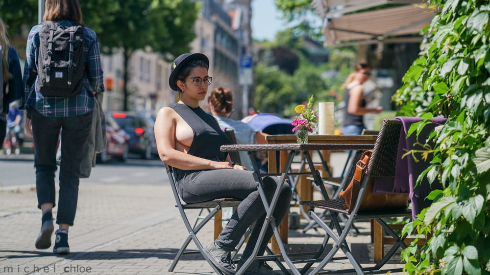 Sideboobs 2
 #88080667