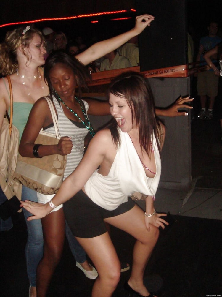 Sideboobs 2
 #88080771