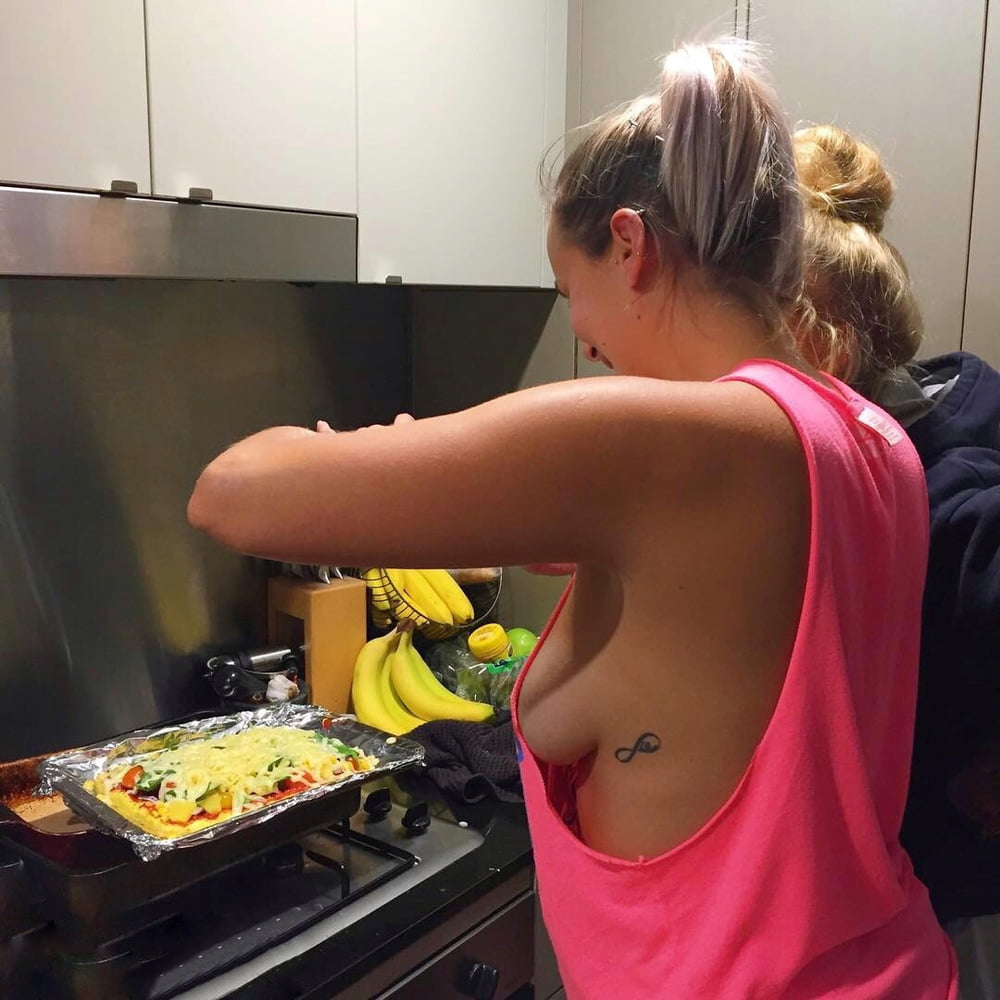 Sideboobs 2
 #88080897