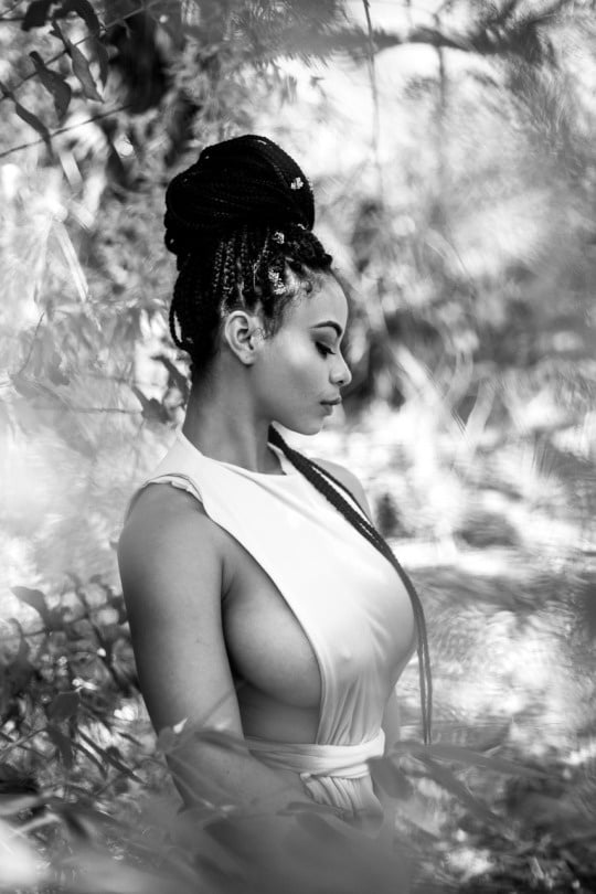 Sideboobs 2
 #88080922