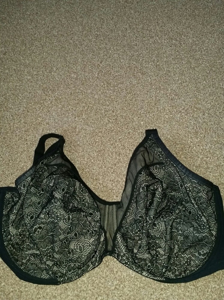 Used J-K cup bras #104267988