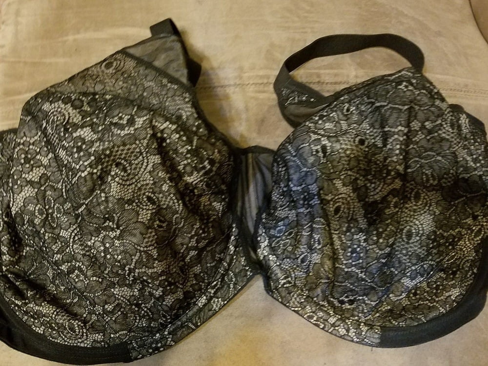 Used J-K cup bras #104268006