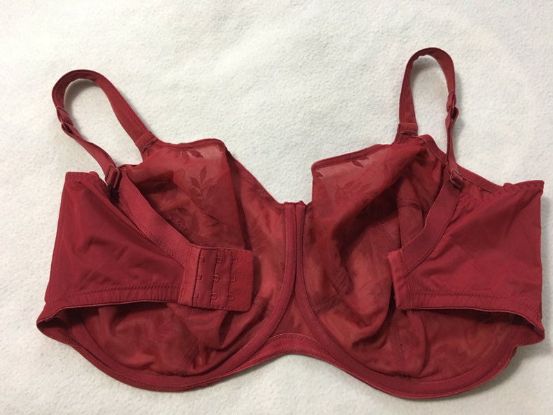 Used J-K cup bras #104268020