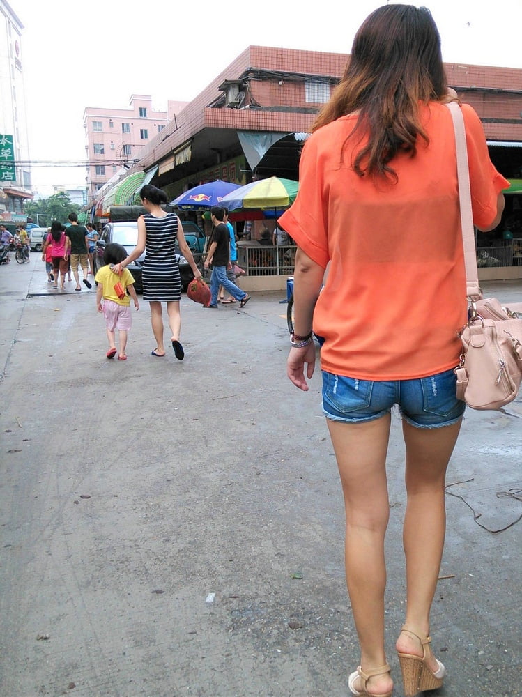 Voyeur: chinese small bums in shorts...
 #87969176